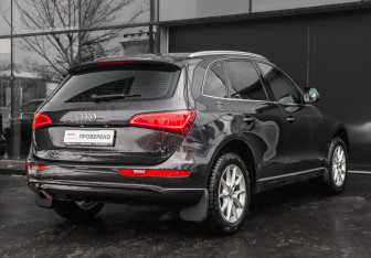 Подержанный автомобиль Audi Q5 2012 года (4 фото)