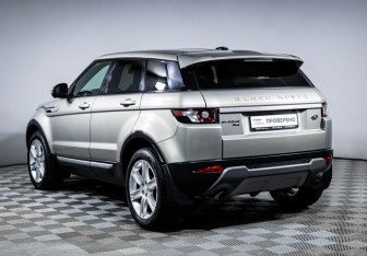Подержанный автомобиль Land Rover Range Rover Evoque 2014 года (7 фото)