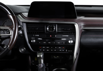 Подержанный автомобиль Lexus RX 2020 года (9 фото)