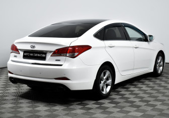 Подержанный автомобиль Hyundai i40 Sedan 2013 года (3 фото)