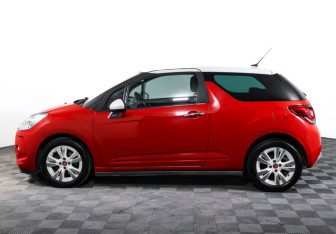 Подержанный автомобиль Citroen DS3 Hatchback 2010 года (8 фото)
