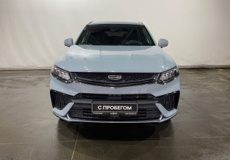 Подержанный автомобиль Geely Tugella 2022 года (2 фото)