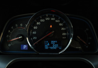 Подержанный автомобиль Toyota RAV4 2013 года (21 фото)