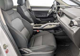 Подержанный автомобиль Geely Coolray 2022 года (23 фото)