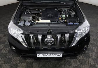 Подержанный автомобиль Toyota Land Cruiser Prado 2016 года (9 фото)