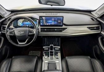 Подержанный автомобиль Chery Tiggo 8 Pro 2021 года (14 фото)