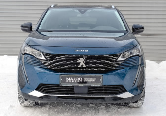 Подержанный автомобиль Peugeot 3008 2021 года (2 фото)