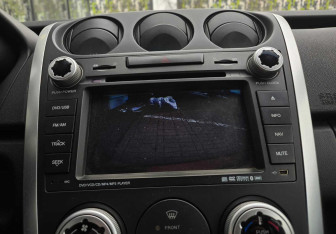 Подержанный автомобиль Mazda CX-7 2008 года (12 фото)