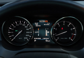 Подержанный автомобиль Land Rover Range Rover Evoque 2013 года (28 фото)