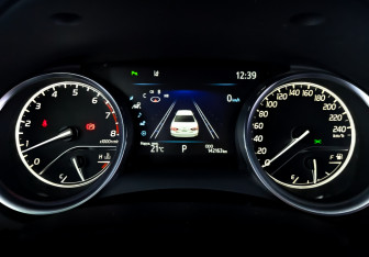 Подержанный автомобиль Toyota Camry Sedan 2020 года (13 фото)