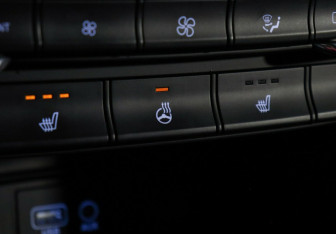 Подержанный автомобиль Hyundai Santa Fe 2018 года (15 фото)