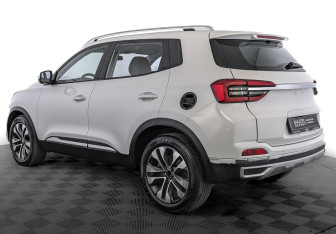 Подержанный автомобиль Chery Tiggo 4 2022 года (7 фото)