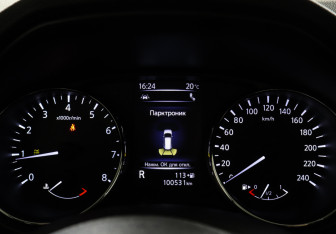 Подержанный автомобиль Nissan X-Trail 2019 года (11 фото)