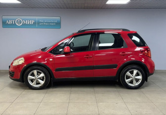 Подержанный автомобиль Suzuki SX4 Hatchback 2011 года (8 фото)