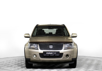Подержанный автомобиль Suzuki Grand Vitara 2008 года (2 фото)