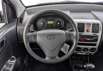 Подержанный автомобиль Hyundai Getz 2010 года (22 фото)