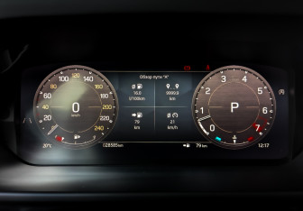 Подержанный автомобиль Land Rover Defender Suv 2024 года (13 фото)