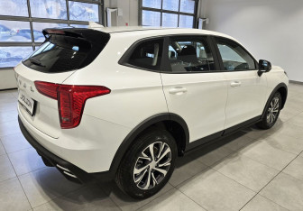 Новый Haval Jolion 2025 (4 фото)