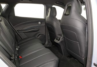 Новый Omoda C7 2025 (12 фото)