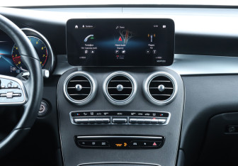 Подержанный автомобиль Mercedes-Benz GLC Coupe 2021 года (15 фото)