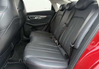 Подержанный автомобиль BAIC U5 Plus 2023 года (11 фото)