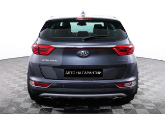 Подержанный автомобиль Kia Sportage 2016 года (6 фото)