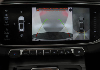 Подержанный автомобиль Geely Atlas Pro 2022 года (10 фото)