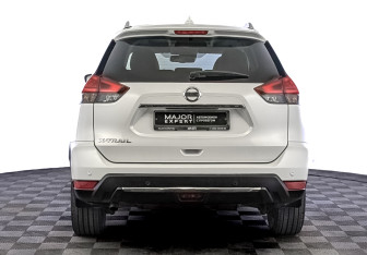 Подержанный автомобиль Nissan X-Trail 2019 года (6 фото)