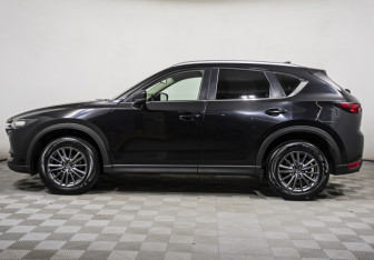 Подержанный автомобиль Mazda CX-5 2017 года (8 фото)