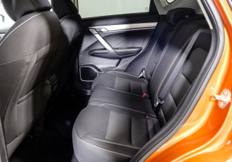 Подержанный автомобиль Geely Coolray 2020 года (9 фото)