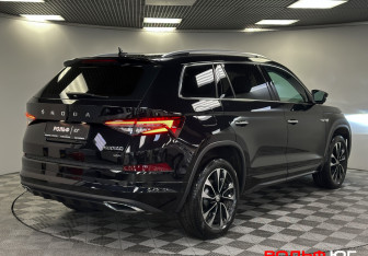 Подержанный автомобиль Skoda Kodiaq 2023 года (26 фото)