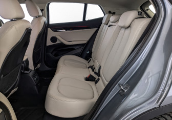 Подержанный автомобиль BMW X2 2021 года (18 фото)