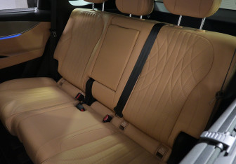 Подержанный автомобиль Jaecoo J8 2024 года (12 фото)