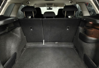 Подержанный автомобиль Skoda Karoq 2021 года (14 фото)