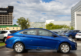 Подержанный автомобиль Hyundai Solaris Sedan 2012 года (3 фото)