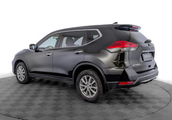 Подержанный автомобиль Nissan X-Trail 2019 года (7 фото)