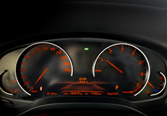 Подержанный автомобиль BMW X3 2019 года (13 фото)