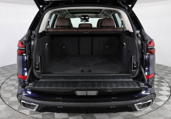 Новый BMW X5 2025 (9 фото)