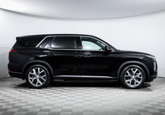 Подержанный автомобиль Hyundai Palisade 2022 года (4 фото)