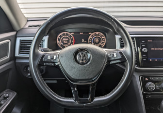 Подержанный автомобиль Volkswagen Teramont 2019 года (22 фото)