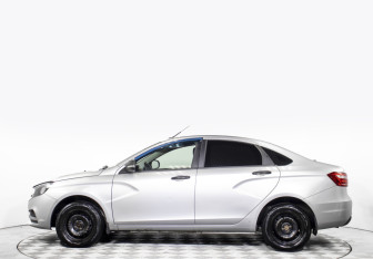 Подержанный автомобиль LADA (ВАЗ) Vesta Sedan 2017 года (8 фото)