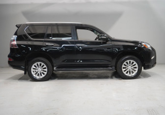 Подержанный автомобиль Lexus GX 2014 года (4 фото)