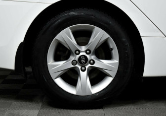 Подержанный автомобиль Hyundai i40 Sedan 2013 года (6 фото)