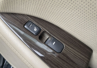 Подержанный автомобиль Kia Optima Sedan 2012 года (21 фото)