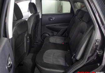 Подержанный автомобиль Nissan Qashqai 2010 года (10 фото)