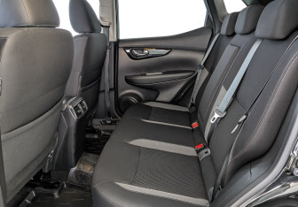 Подержанный автомобиль Nissan Qashqai 2020 года (18 фото)