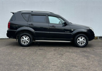 Подержанный автомобиль SsangYong Rexton 2007 года (4 фото)