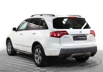 Подержанный автомобиль Acura MDX 2009 года (7 фото)