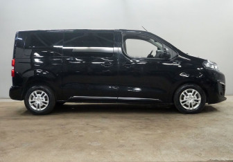 Подержанный автомобиль Citroen SpaceTourer 2021 года (4 фото)