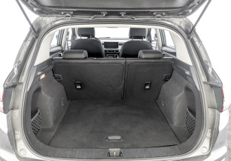 Подержанный автомобиль Geely Coolray 2022 года (10 фото)